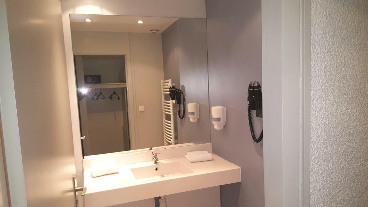 Yes Hotel อาวีญง ภายนอก รูปภาพ