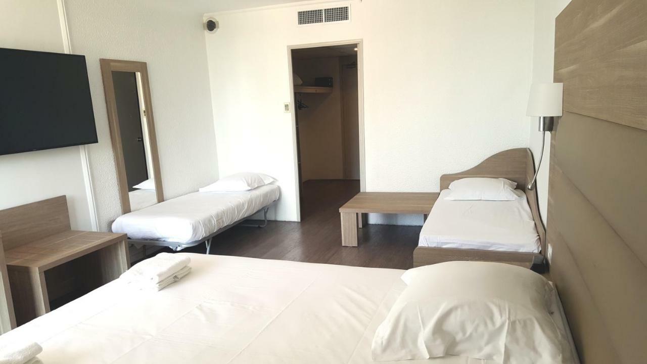Yes Hotel อาวีญง ภายนอก รูปภาพ